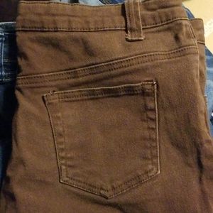 Fall brown mom jeans